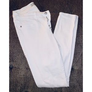 A&F White Low Waisted Skinny Jeans